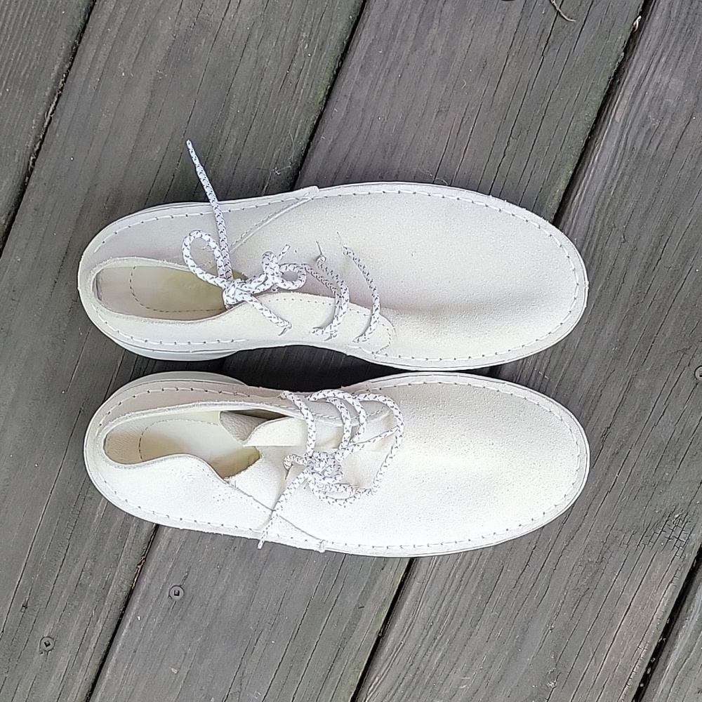 Clark's Origin White/Taupe Suede Sz 7